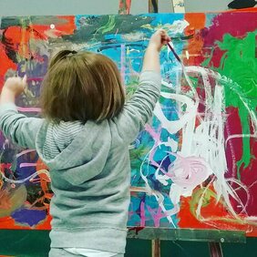 Process Art for Preschoolers - Our best tips on how to incorporate it and how to explain it to parents